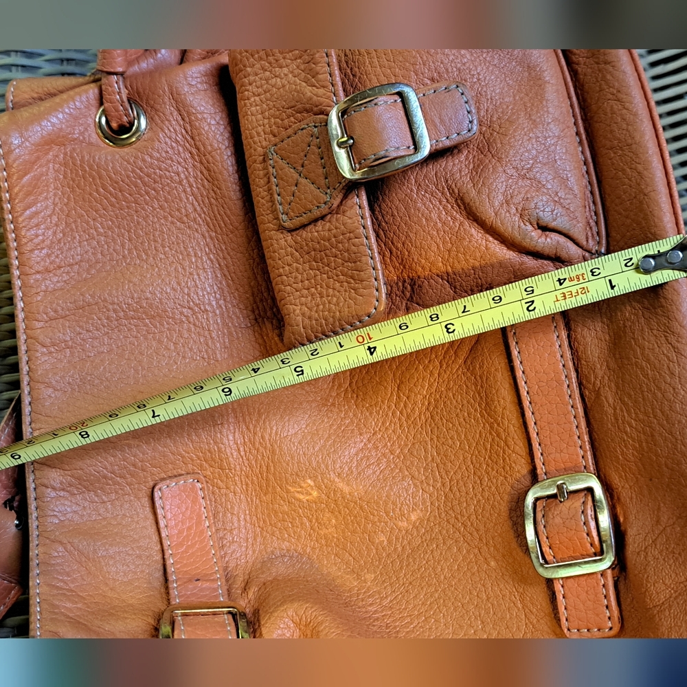 Maxx New York Pebbled Orange Leather Shoulder Bag. - Picture 9 of 13